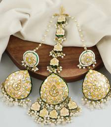 Meenakari White Quartz And Pearl Earrings with Mang Tikka Jewelry Set