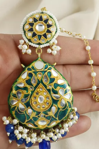 Green Enameled Pearl Beaded Earrings with Mang Tikka Jewelry Set