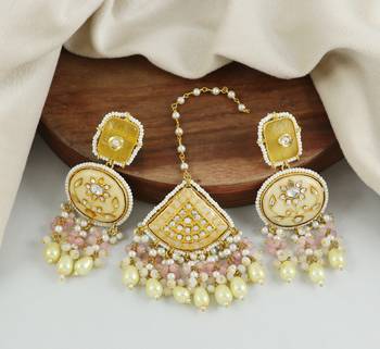Rose Quartz Pearl Beads Enameled Earrings with Mang Tikka Jewelry Set 1