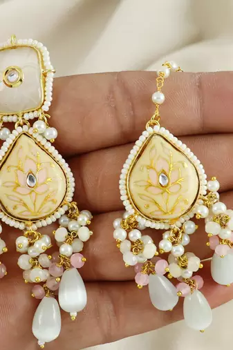 Handmade Meenakari Pearl Beaded Earrings With Mang Tikka Jewelry Set