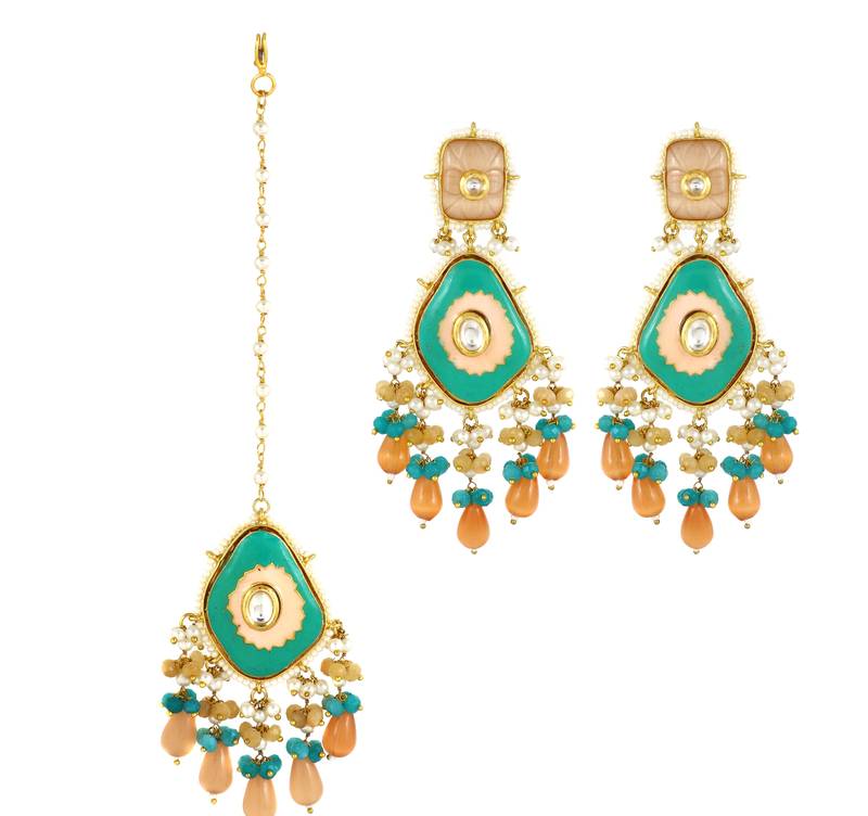 Pearl Quartz Beaded Green Enameled Earrings with Mang Tikka Jewelry Set