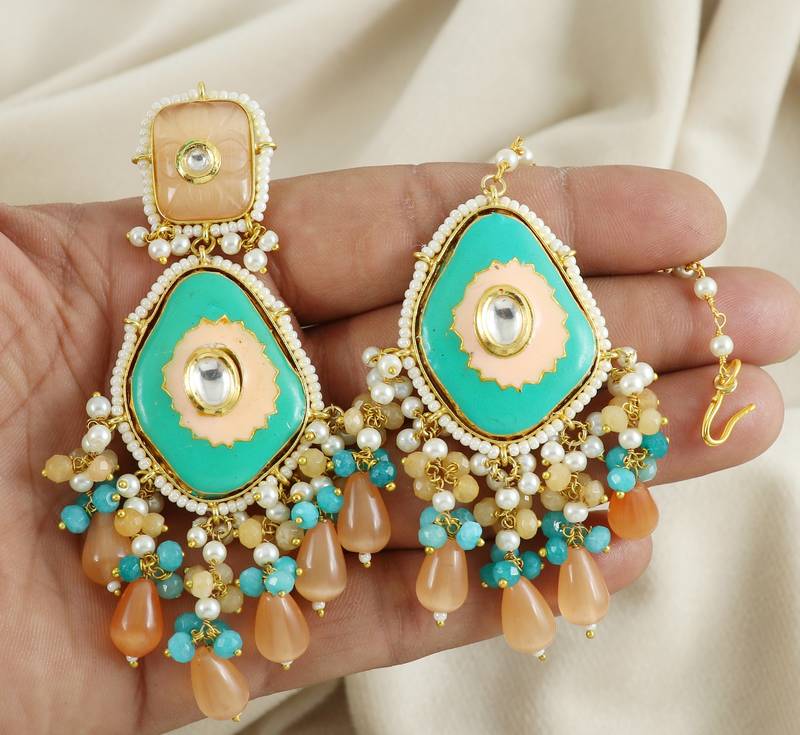 Pearl Quartz Beaded Green Enameled Earrings with Mang Tikka Jewelry Set