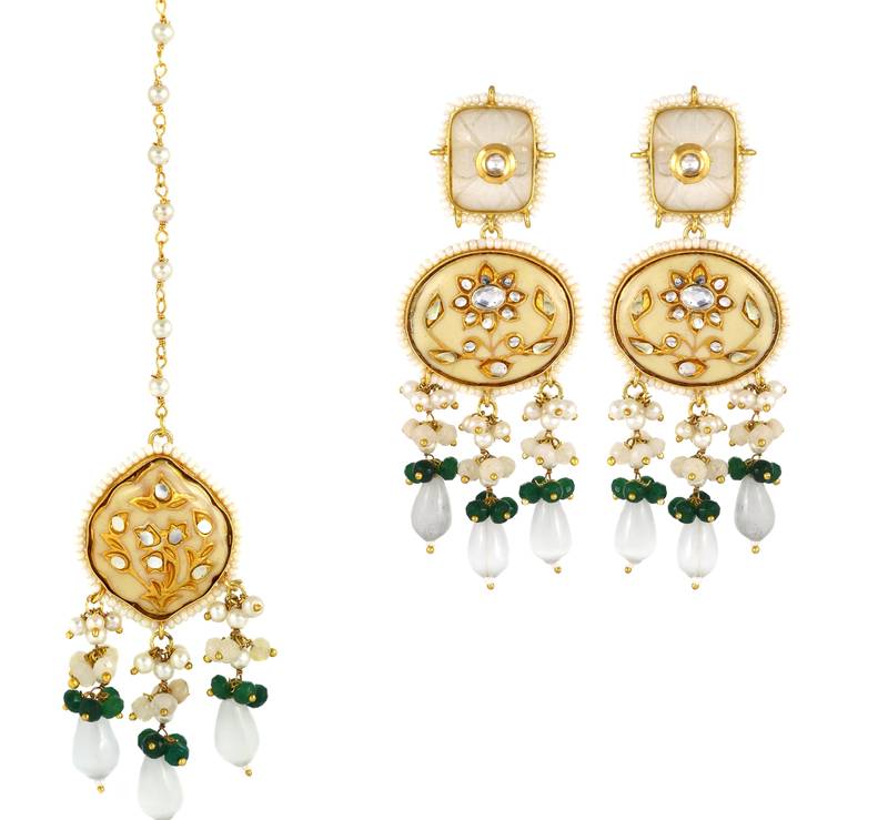 White Quartz Green Onyx Pearl Beads Earrings with Mang Tikka Jewelry Set