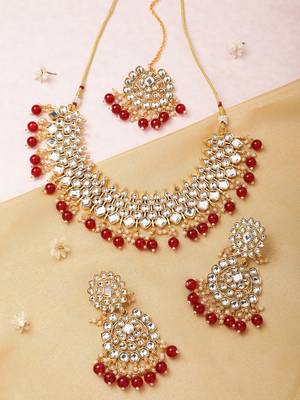 Super Premium Luxe Gold-Plated Kundan & Red Pearl Beaded Jewellery Set With Mangtikka 1