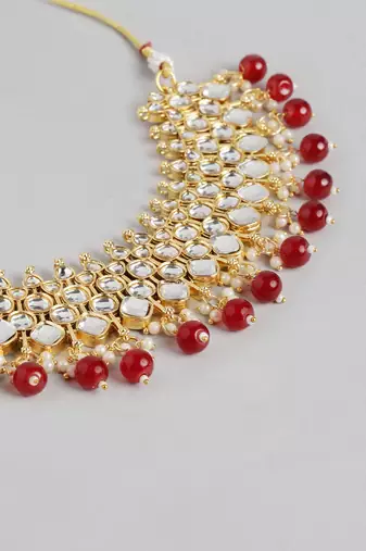 Super Premium Luxe Gold-Plated Kundan & Red Pearl Beaded Jewellery Set With Mangtikka