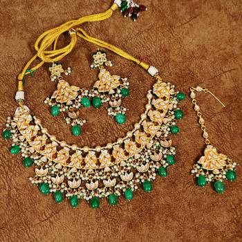 Emerald look kundan polki wedding necklace set 5
