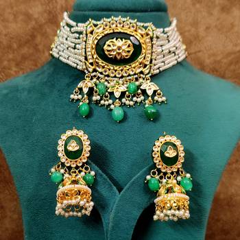 Emerald kundan polki & pearl royal choker necklace 5