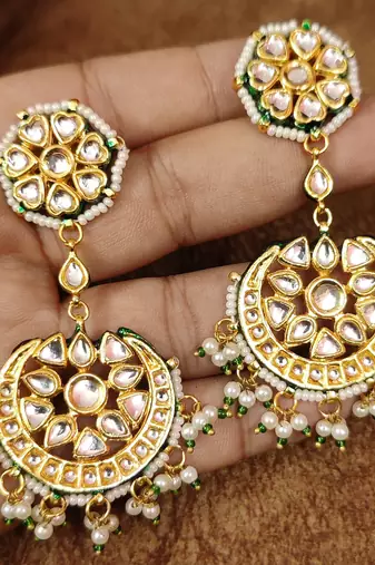 Emerald kundan meenakari semi precious choker set
