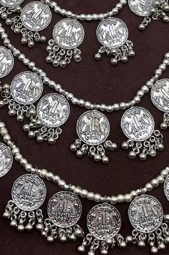 Multilayer oxidised 1 rupee coin necklace