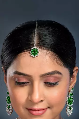 Green Bridal CZ Necklace set with maangtikka