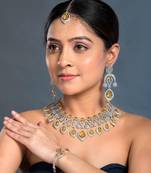 Cz yellow bridal jewellery set with diamonds
