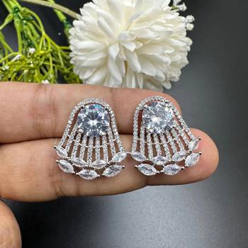 Gorgeous diva ad crystal stud earrings cz studded beauties 4