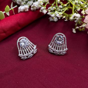 Gorgeous diva ad crystal stud earrings cz studded beauties 5