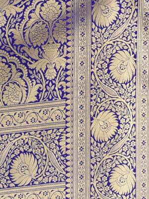 Fuchsia  banarasi brocade saree with zari woven ethnic designs 4