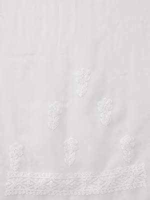 Hand embroidered white georgette lucknowi chikankari saree with blouse 7