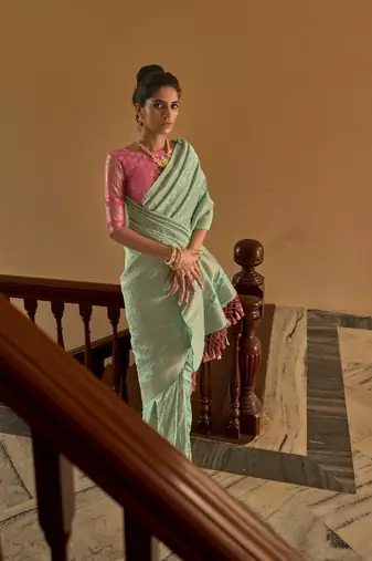 Light green Crape Weaving With Beautifull Tussles Designer Saree