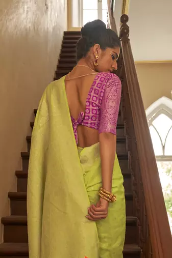 Parrot green Crape Weaving With Beautifull Tussles Designer Saree
