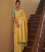 Mustard Weaving With Beautifull Tussles Designer Saree