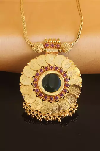 Gold plated kasu palakka necklace