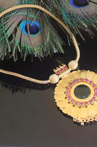 Gold plated kasu palakka necklace