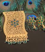 Matte finish stone pendant set