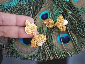 Temple lakshmi matte finish pendant set 3