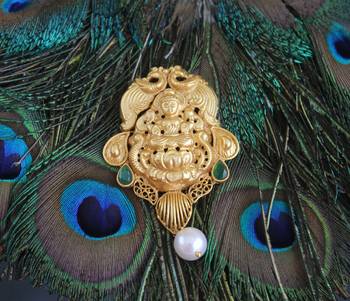 Temple lakshmi matte finish pendant set 3