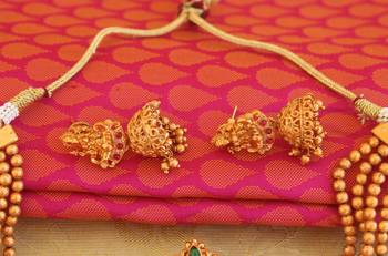 Matte finish temple lakshmi choker necklace set 3