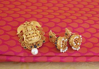 Lakshmi temple matte finish pendant set 3