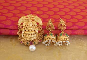 Lakshmi temple matte finish pendant set 1