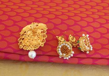 Lakshmi temple matte finish pendant set 4