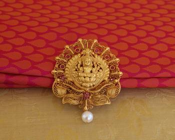 Pink color matte finish temple lakshmi pendant set 3