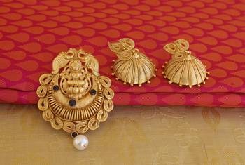 matte finish temple lakshmi pendant set 1