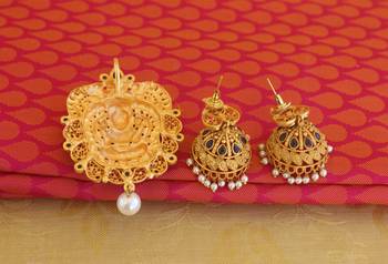 matte finish blue temple lakshmi pendant set 4