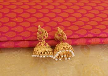 matte finish red temple lakshmi pendant set 3