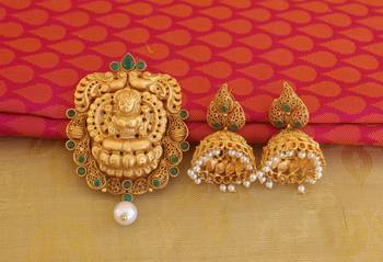 matte finish green temple lakshmi pendant set 1