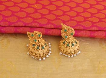 matte finish green temple lakshmi pendant set 3