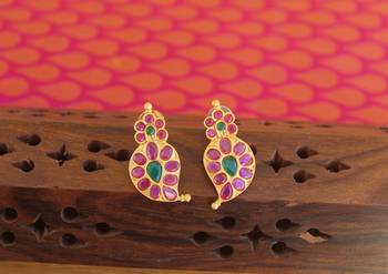 Matte finish ruby peacock pendant set 4