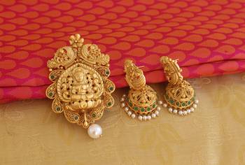 Matte finish peacock temple lakshmi pendant set 1