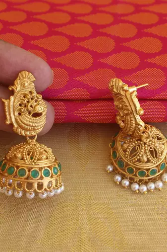 Matte finish peacock temple lakshmi pendant set