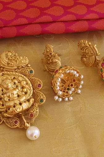 Matte finish peacock temple lakshmi pendant set