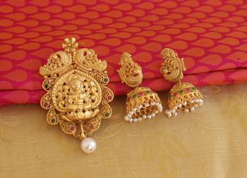 Matte finish peacock temple lakshmi pendant set 4