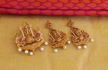 Temple lakshmi peacock cz stone pendant set 4