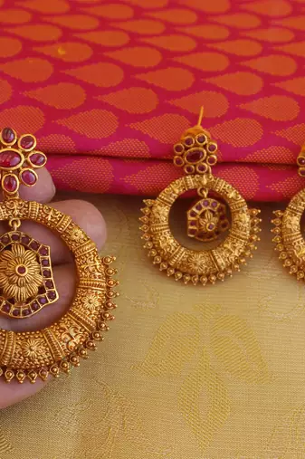 Matte finish kempu pendant set