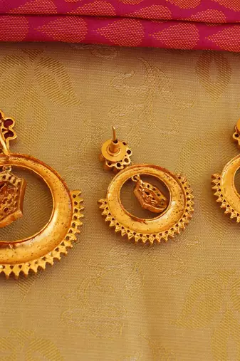 Matte finish kempu pendant set