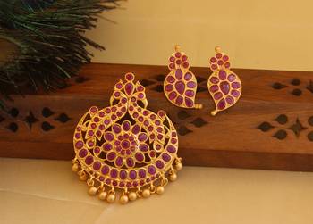Matte finish ruby peacock pendant set 2