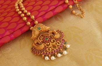 Matte finish kempu peacock necklace 2