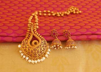 Stylish matte finish necklace set 1