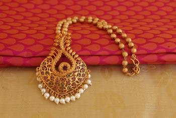 Stylish matte finish necklace set 4