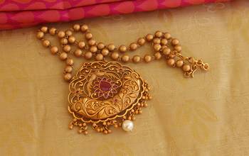 matte finish kempu necklace 1